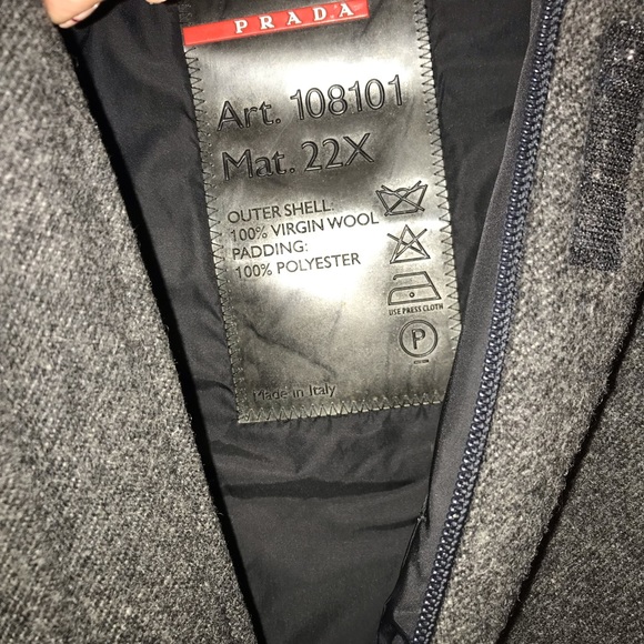 Prada Jacket hooded grey - Picture 10 of 10